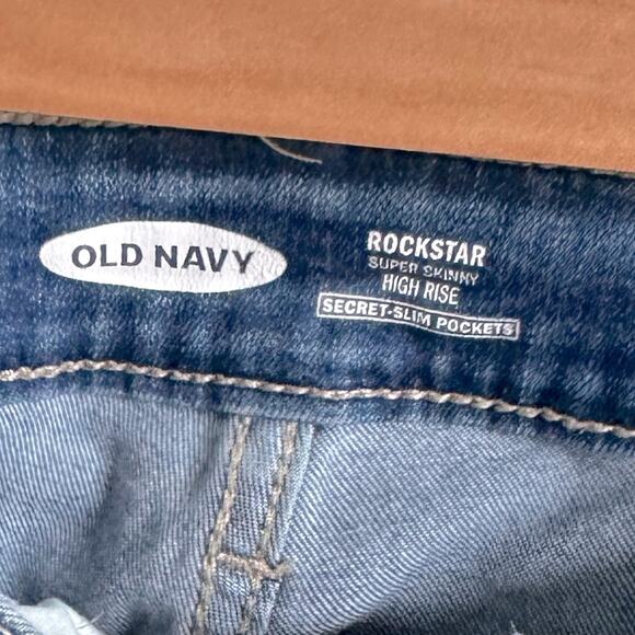 Old Navy Rockstar Super Skinny High Rise Secret Slim Pockets Denim Jeans - Picture 3 of 4